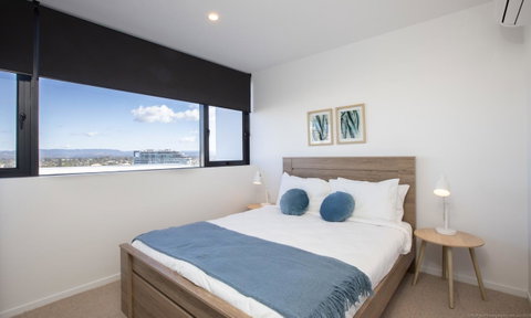 Qube Broadbeach - Whitsundays Accommodation 15
