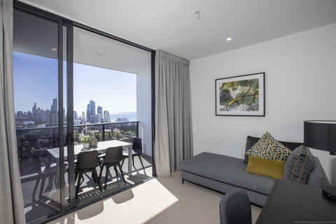 Qube Broadbeach - Whitsundays Accommodation 3