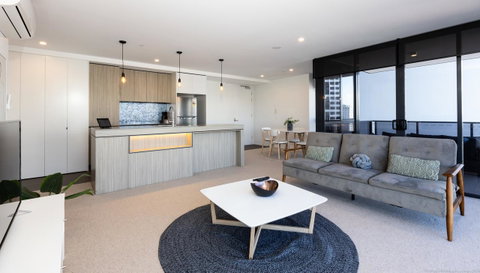 Qube Broadbeach - Whitsundays Accommodation 13