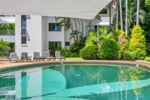 Roydon Beachfront Apartments - Whitsundays Accommodation 11