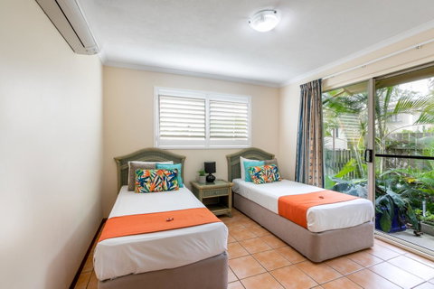 Sunlit Waters Studio Apartments - Whitsundays Accommodation 37