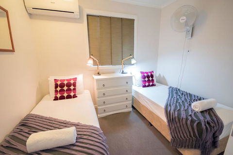 Airlie Apartments - Whitsundays Accommodation 13
