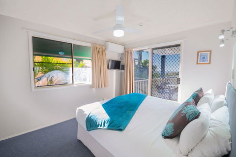 Airlie Apartments - Whitsundays Accommodation 0