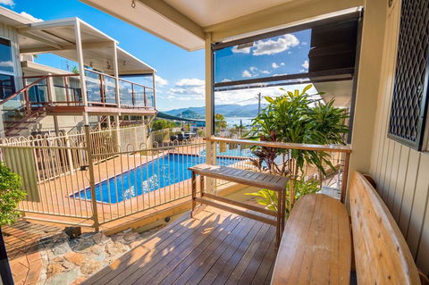 Airlie Apartments - Whitsundays Accommodation 16