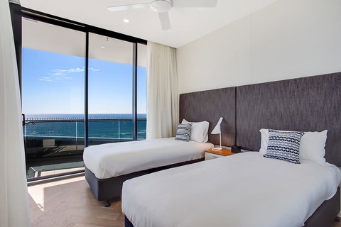 Iconic Kirra Beach Resort - Whitsundays Accommodation 28