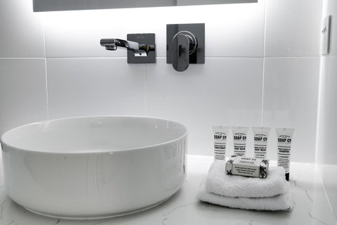 Iconic Kirra Beach Resort - Whitsundays Accommodation 30