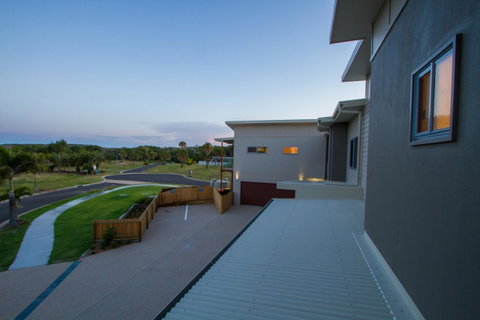 Agnes Sails - Whitsundays Accommodation 15