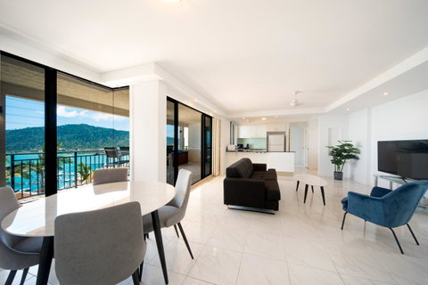 Pinnacles - Whitsundays Accommodation 6