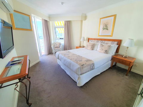 Broadbeach Holiday Apartments - Whitsundays Accommodation 14