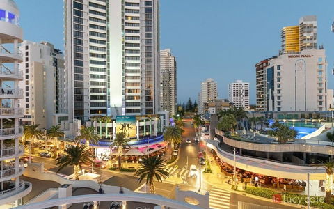 Broadbeach Holiday Apartments - Whitsundays Accommodation 36
