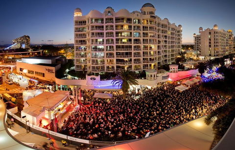 Broadbeach Holiday Apartments - Whitsundays Accommodation 39