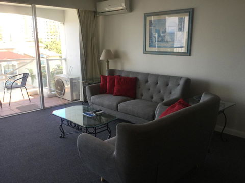 Broadbeach Holiday Apartments - Whitsundays Accommodation 37