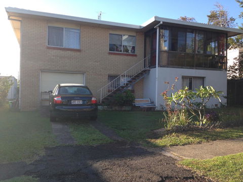 XYL Pets Friendly Seaside Boutique Guesthouse - Whitsundays Accommodation 35