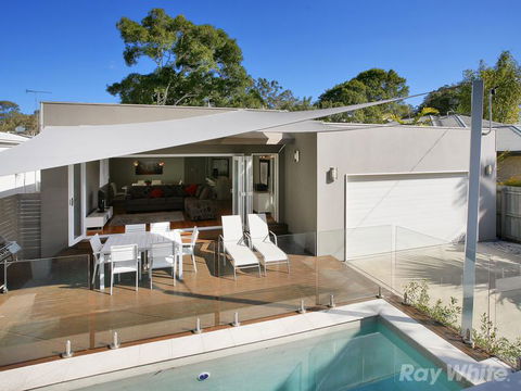 Beach House On Tradewinds Avenue - Whitsundays Accommodation 1