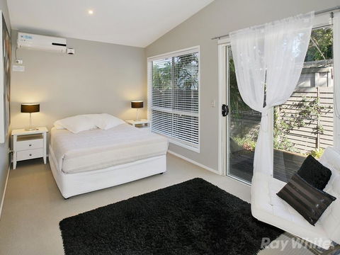 Beach House On Tradewinds Avenue - Whitsundays Accommodation 7