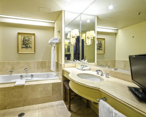 Stamford Plaza Brisbane - Whitsundays Accommodation 10
