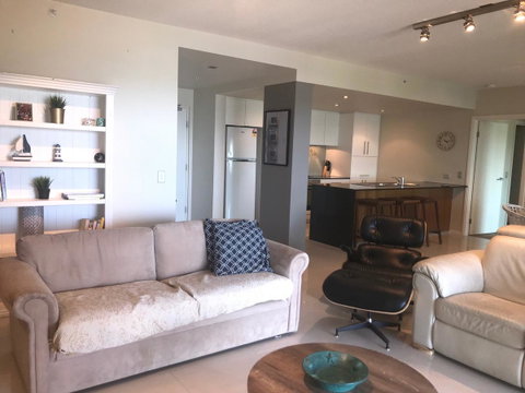 Proximity Waterfront Apartments - Whitsundays Accommodation 5