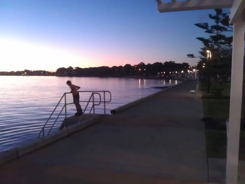 Proximity Waterfront Apartments - Whitsundays Accommodation 40