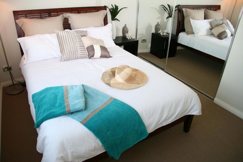 Proximity Waterfront Apartments - Whitsundays Accommodation 33