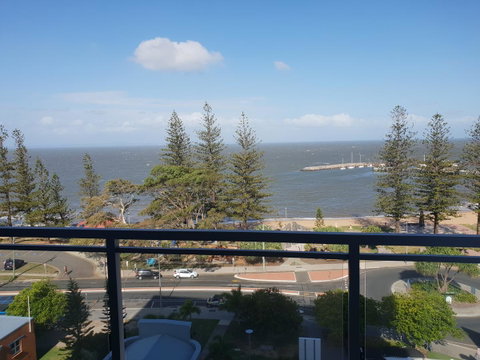 Proximity Waterfront Apartments - Whitsundays Accommodation 2