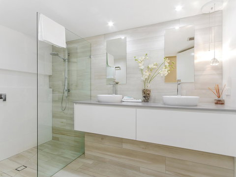 Sunbird Beach Resort Main Beach - Whitsundays Accommodation 5