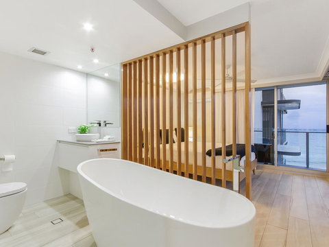 Sunbird Beach Resort Main Beach - Whitsundays Accommodation 21