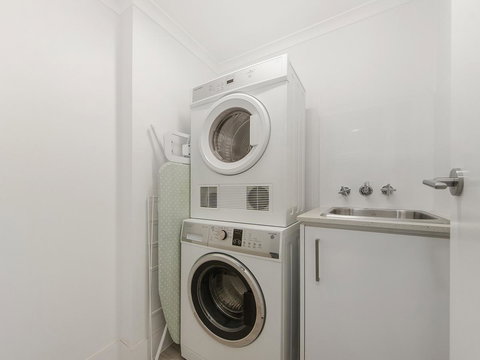 Sunbird Beach Resort Main Beach - Whitsundays Accommodation 25