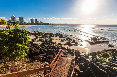 The Pink Hotel Coolangatta - Whitsundays Accommodation 34