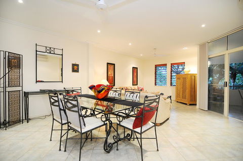Oasis At Palm Cove - Whitsundays Accommodation 16