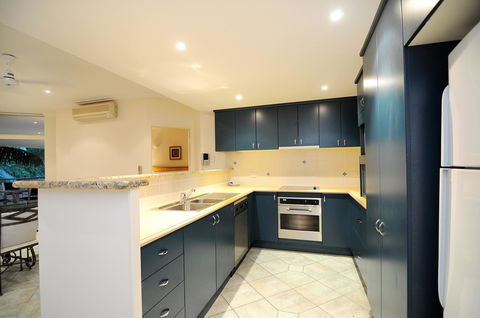 Oasis At Palm Cove - Whitsundays Accommodation 20