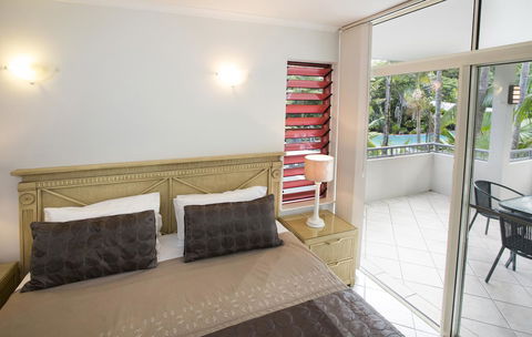 Oasis At Palm Cove - Whitsundays Accommodation 6