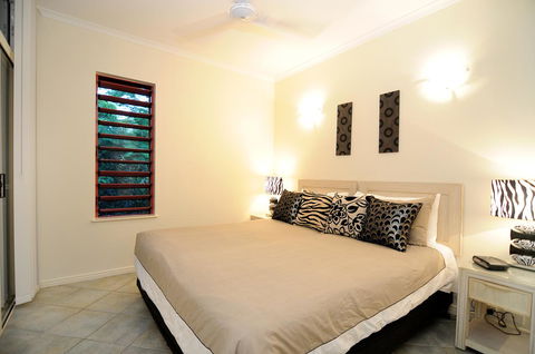 Oasis At Palm Cove - Whitsundays Accommodation 22