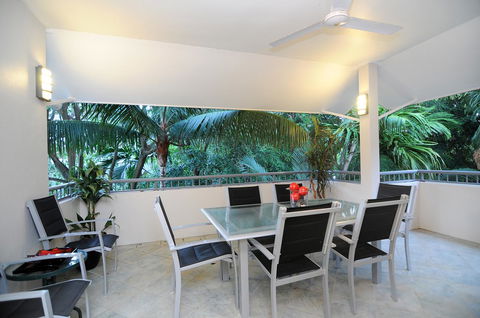 Oasis At Palm Cove - Whitsundays Accommodation 18