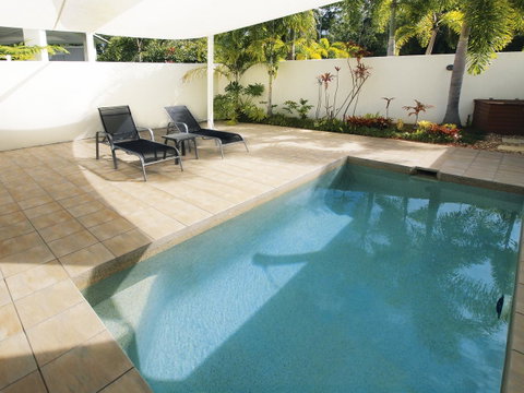 Silkari Lagoons Port Douglas - Whitsundays Accommodation 8