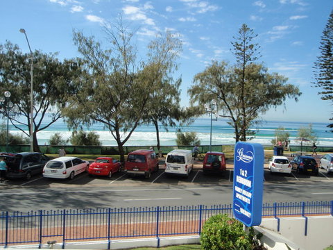 Grosvenor Beachfront Apartments Surfers Paradise - Whitsundays Accommodation 16
