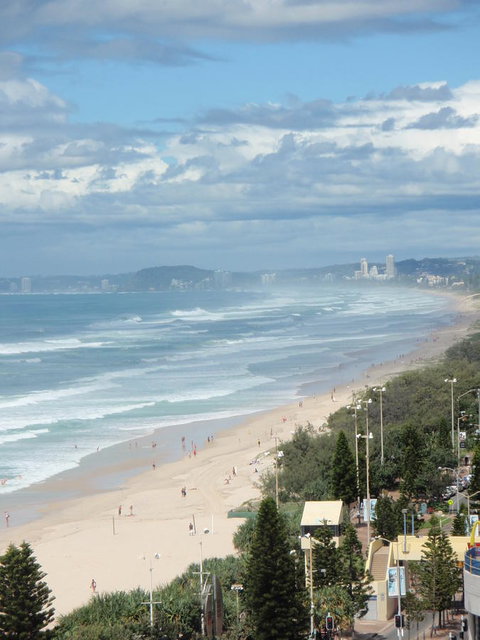 Grosvenor Beachfront Apartments Surfers Paradise - Whitsundays Accommodation 12