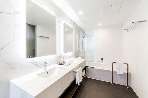 Sage Hotel James Street - Whitsundays Accommodation 16