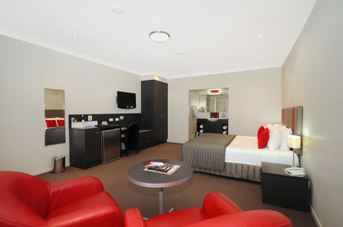 Platinum International - Whitsundays Accommodation 19