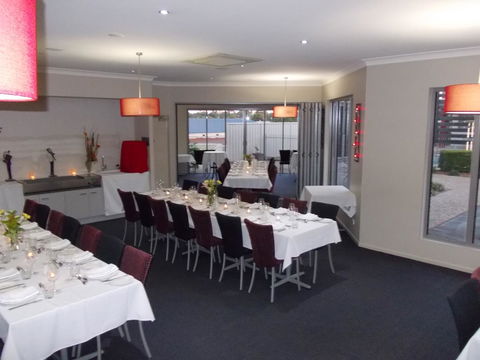 Platinum International - Whitsundays Accommodation 40