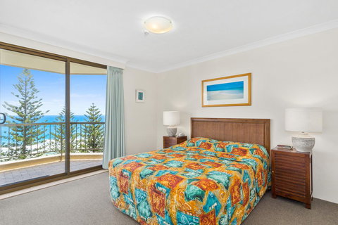 Columbia Beachfront Apartments On Rainbow Bay - Whitsundays Accommodation 34