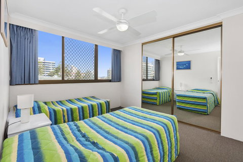 Columbia Beachfront Apartments On Rainbow Bay - Whitsundays Accommodation 32
