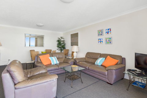 Columbia Beachfront Apartments On Rainbow Bay - Whitsundays Accommodation 30