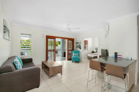 Mantra Aqueous On Port - Whitsundays Accommodation 15