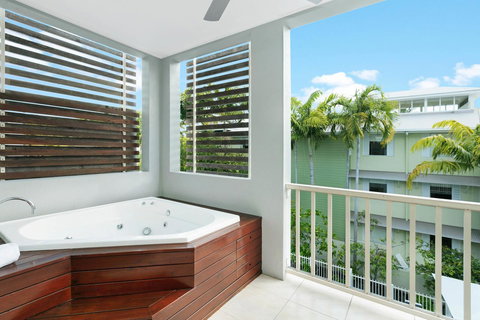 Mantra Aqueous On Port - Whitsundays Accommodation 22