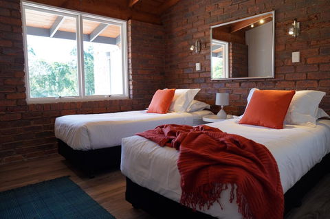 McCarthy Grove Maleny - Whitsundays Accommodation 14