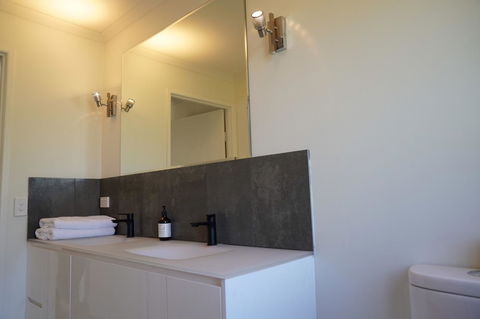 McCarthy Grove Maleny - Whitsundays Accommodation 10