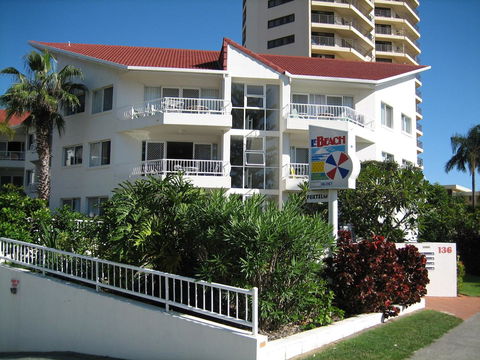 Le Beach Apartments - Whitsundays Accommodation 11
