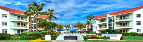 Le Beach Apartments - Whitsundays Accommodation 2