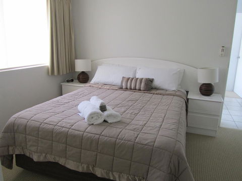 Le Beach Apartments - Whitsundays Accommodation 8