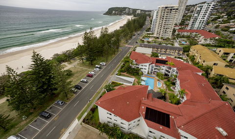 Le Beach Apartments - Whitsundays Accommodation 3